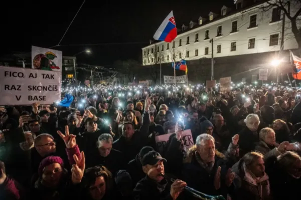 Slovacii strâng bani pentru Ucraina după ce guvernul lor a refuzat să ajute Kievul