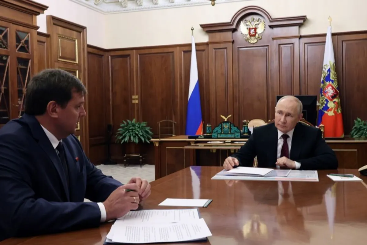 Acting governor of the Zaporizhzhia region Yevgeny Balitsky meets with President Putin