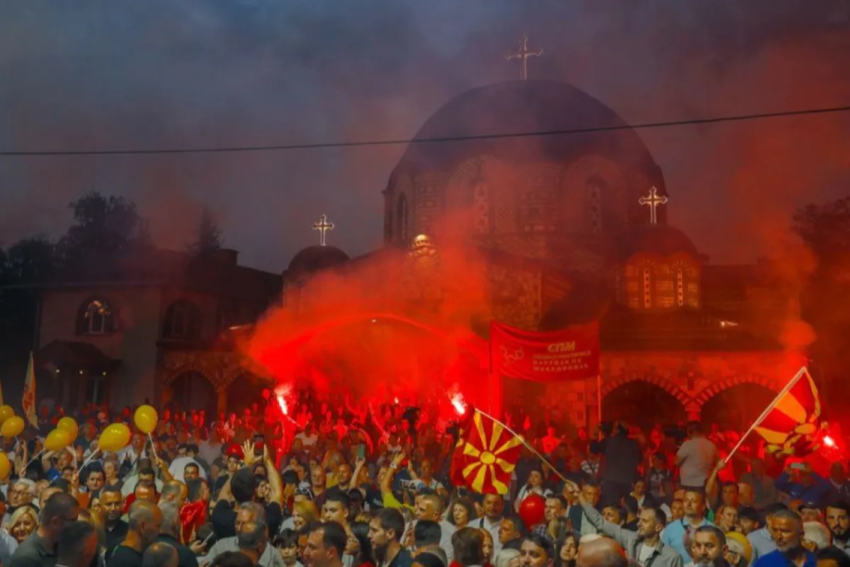 VMRO DPMNE party rally ahead of the Parliamentary and second round of Presidential elections in Skopje