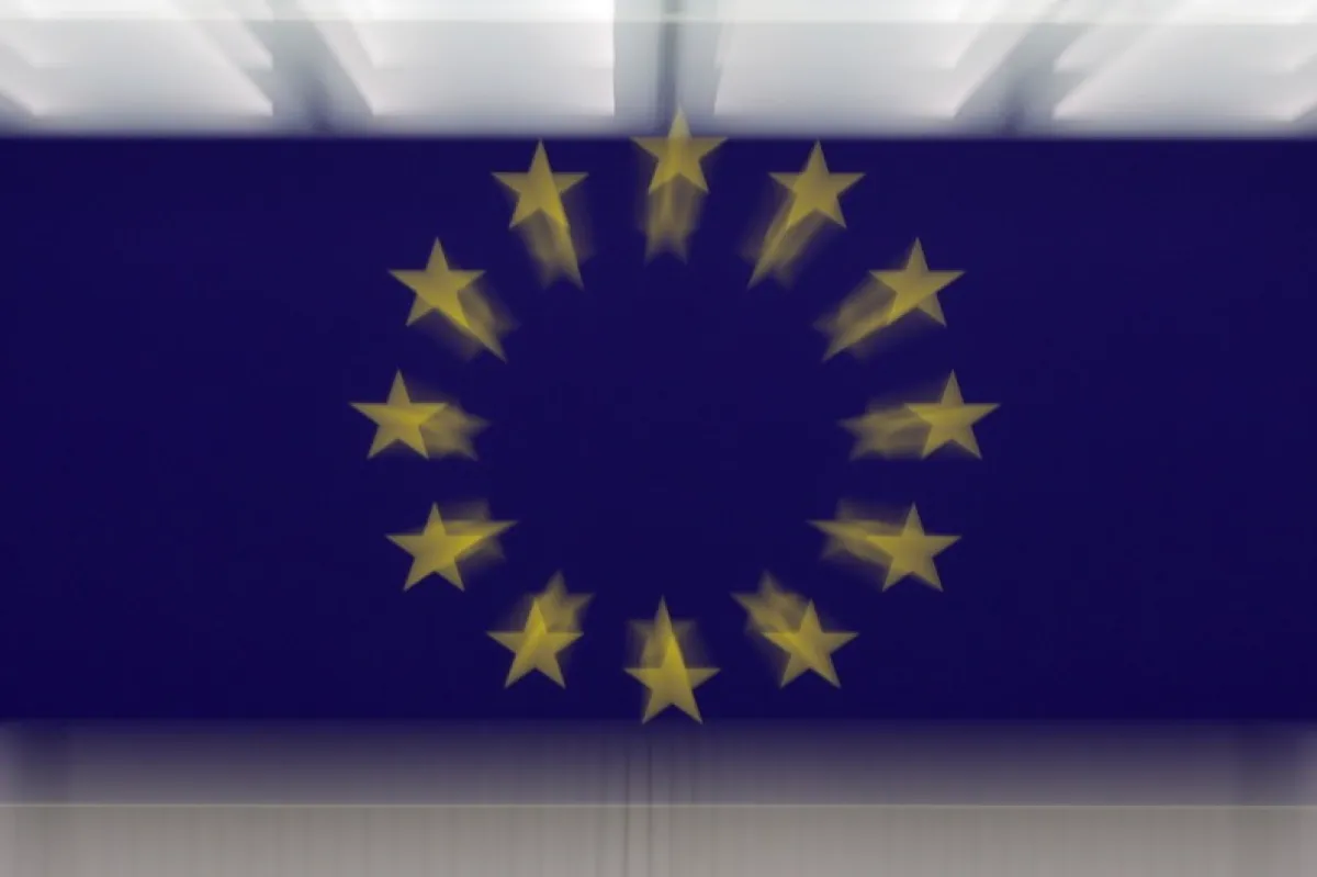 UE