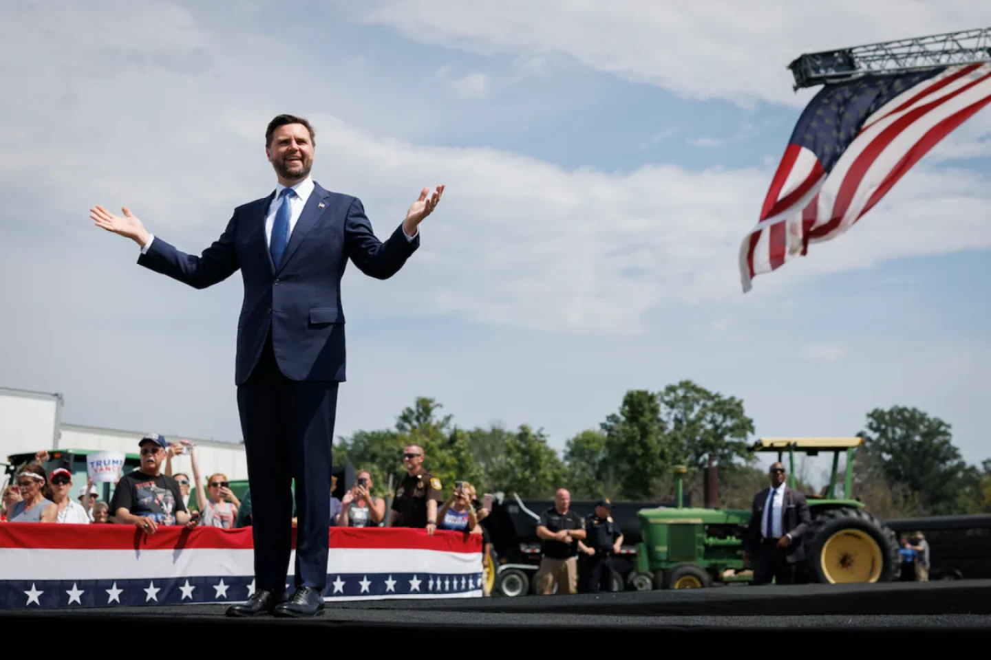 The Washington Post: Day by day, how JD Vance tweeted misinformation about Springfield