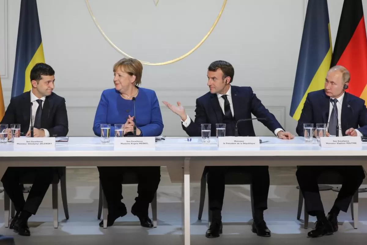 Object Name: FRANCE NORMANDY FOUR SUMMIT