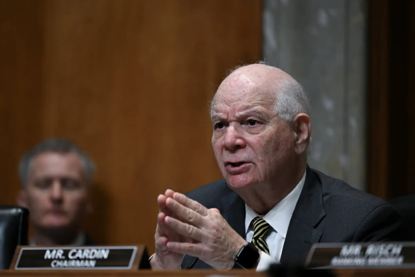 The New York Times: ‘Deepfake’ Caller Poses as Ukrainian Official in Exchange With Key Senator