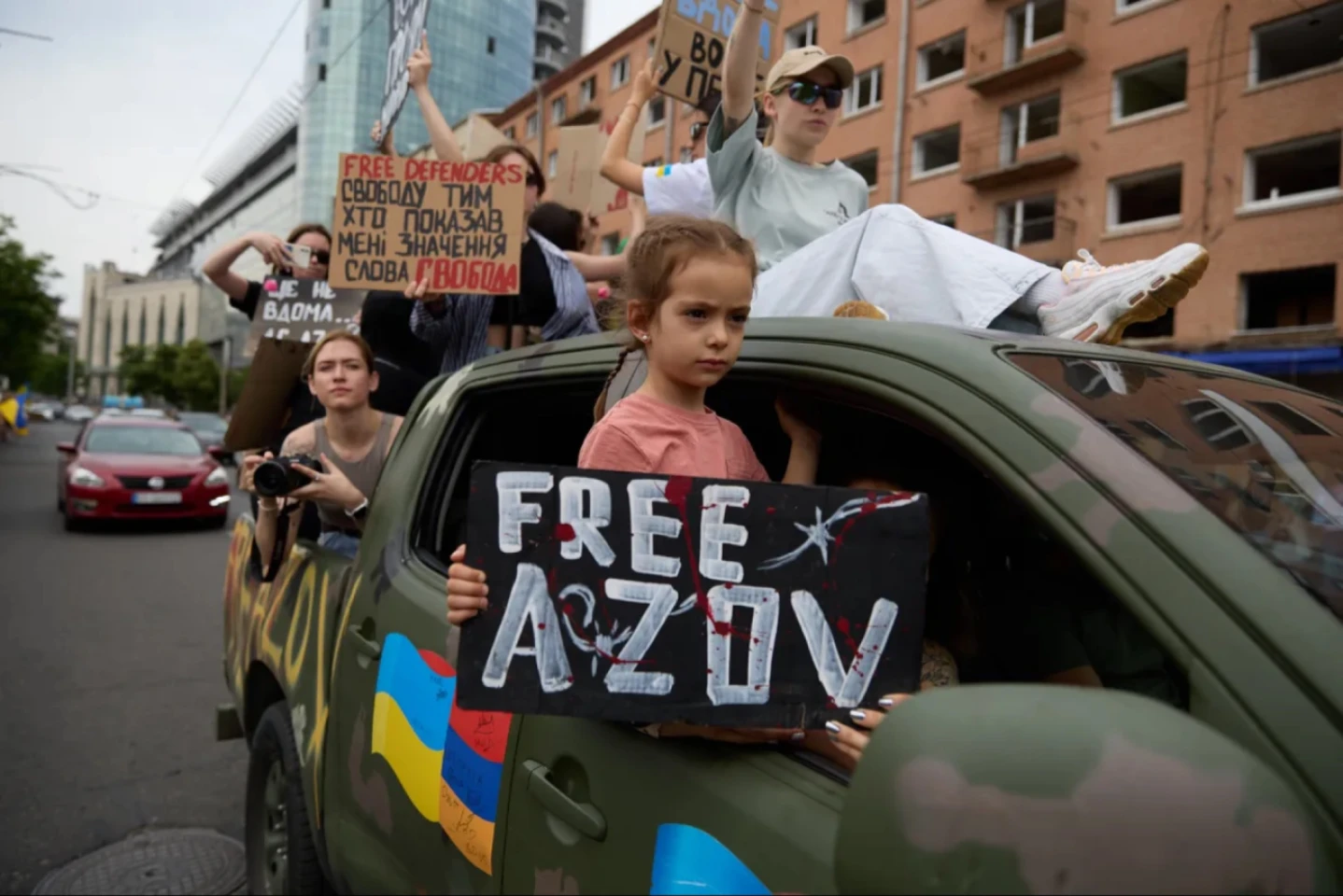 The Kyiv Independent: Ukraine considers 55,000 citizens as missing persons