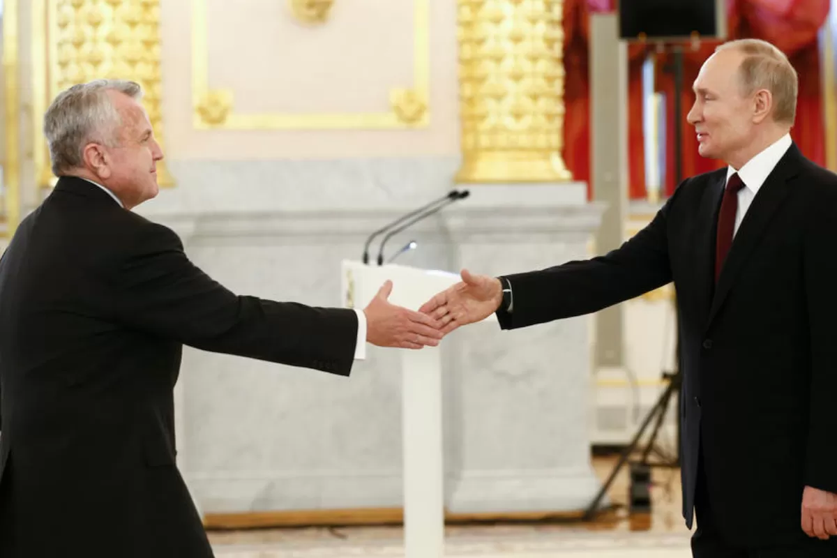 Object Name: RUSSIA PUTIN AMBASSADORS CREDENTIALS