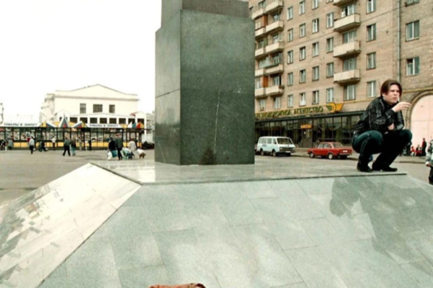 Doi ruși au fost condamnați la închisoare fiindcă ar fi profanat un memorial pentru mercenarii Wagner