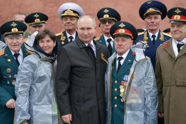 La parada militară care marchează victoria asupra Germaniei hitleriste, președintele rus, Vladimir Putin, a denunțat resurecția ideilor naziste în lume