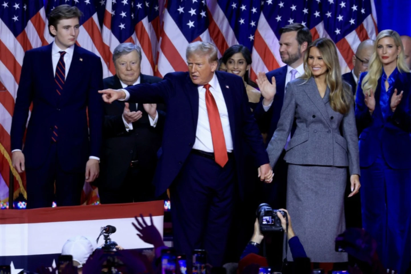 Donald Trump nu vrea ca steagurile să fie în bernă la inaugurarea sa