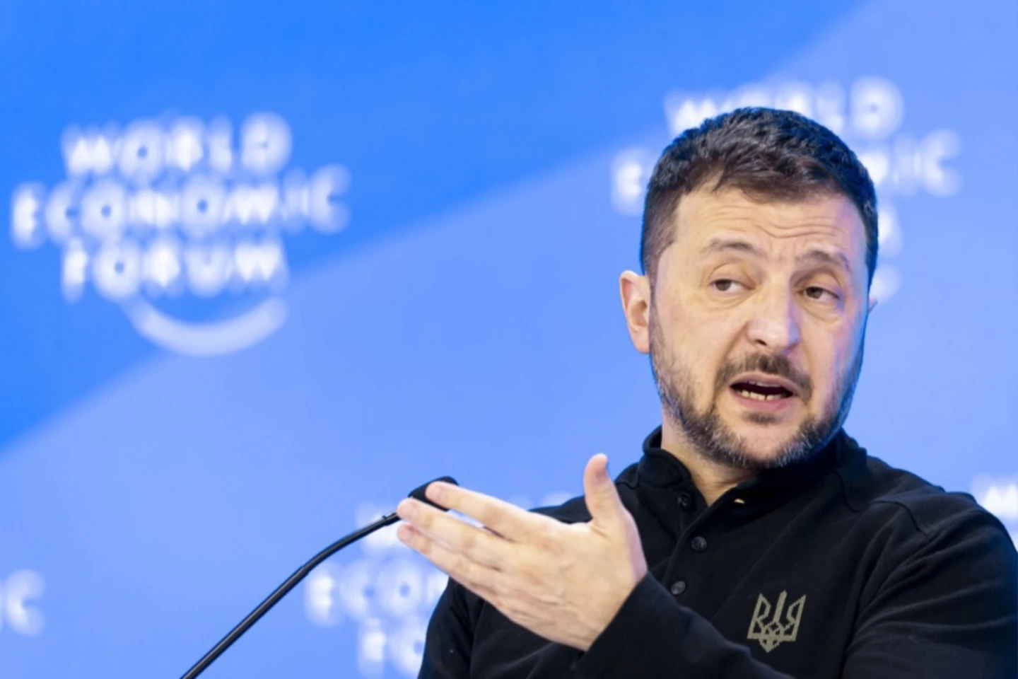 Zelenski avertizează că negocieri ruso-americane fără Ucraina sunt periculoase