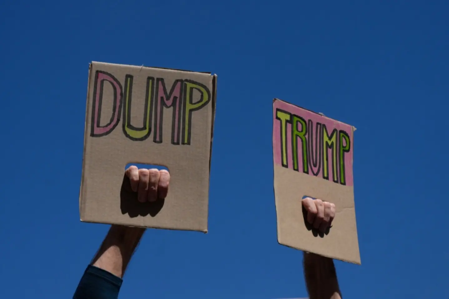 SUA ordonă companiilor franceze să respecte interdicția de diversitate impusă de Trump