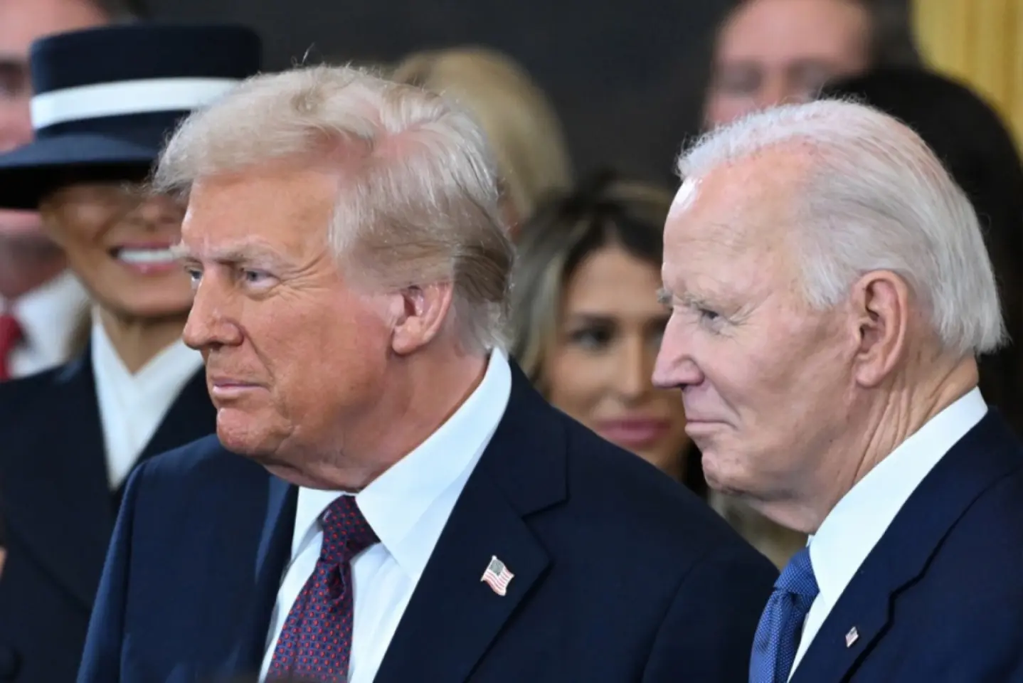 Biden spune că Trump greşeşte în încercarea de a-l linişti pe Putin cu presiuni asupra Ucrainei