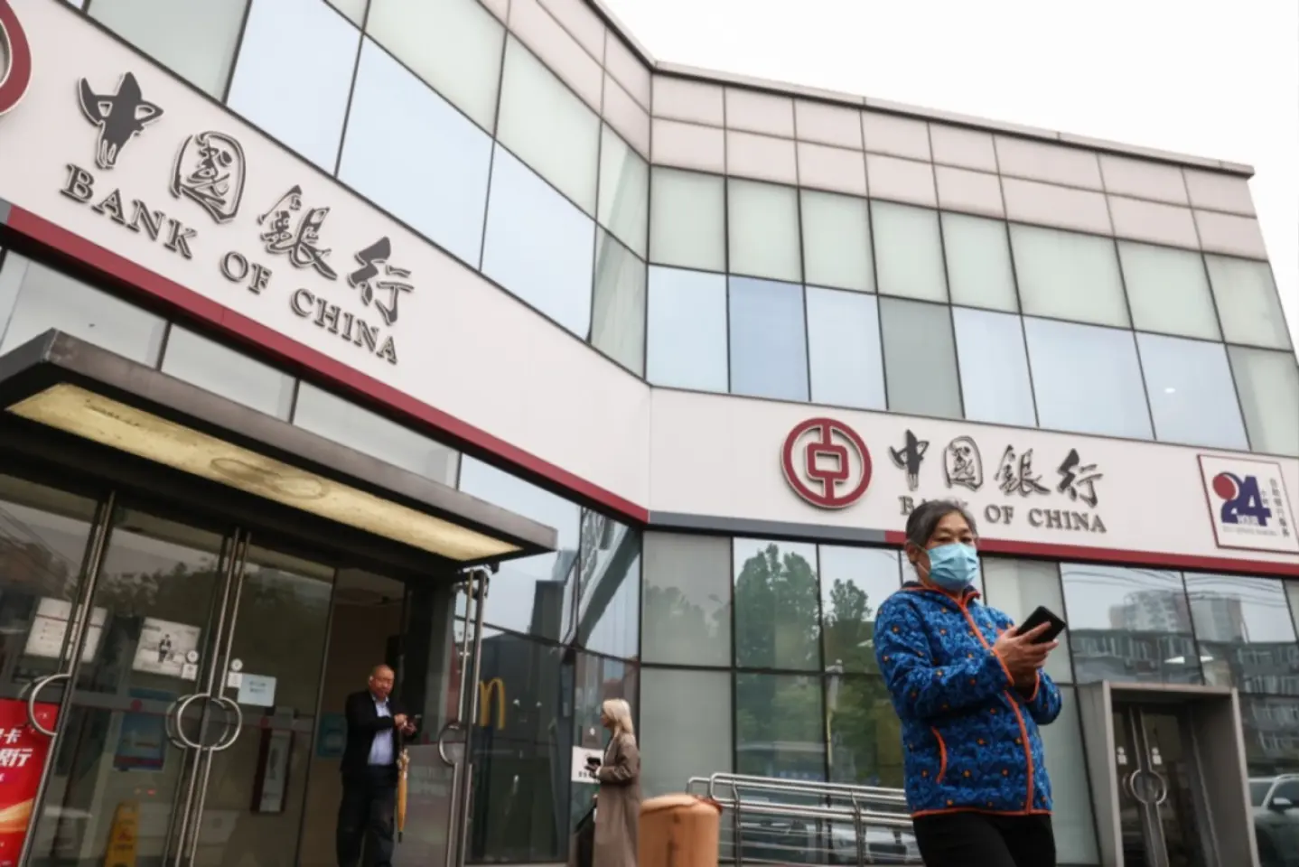 Statele Unite şi China anunţă primele convorbiri menite să calmeze tensiunile comerciale