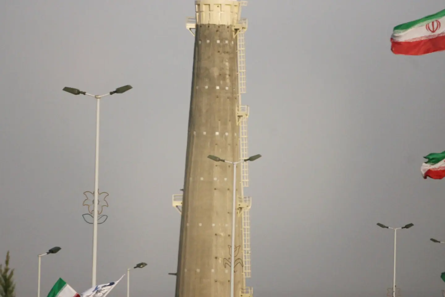 Al Monitor: 'It'd be suicidal': Will Israel strike Iran’s nuclear sites without US support?