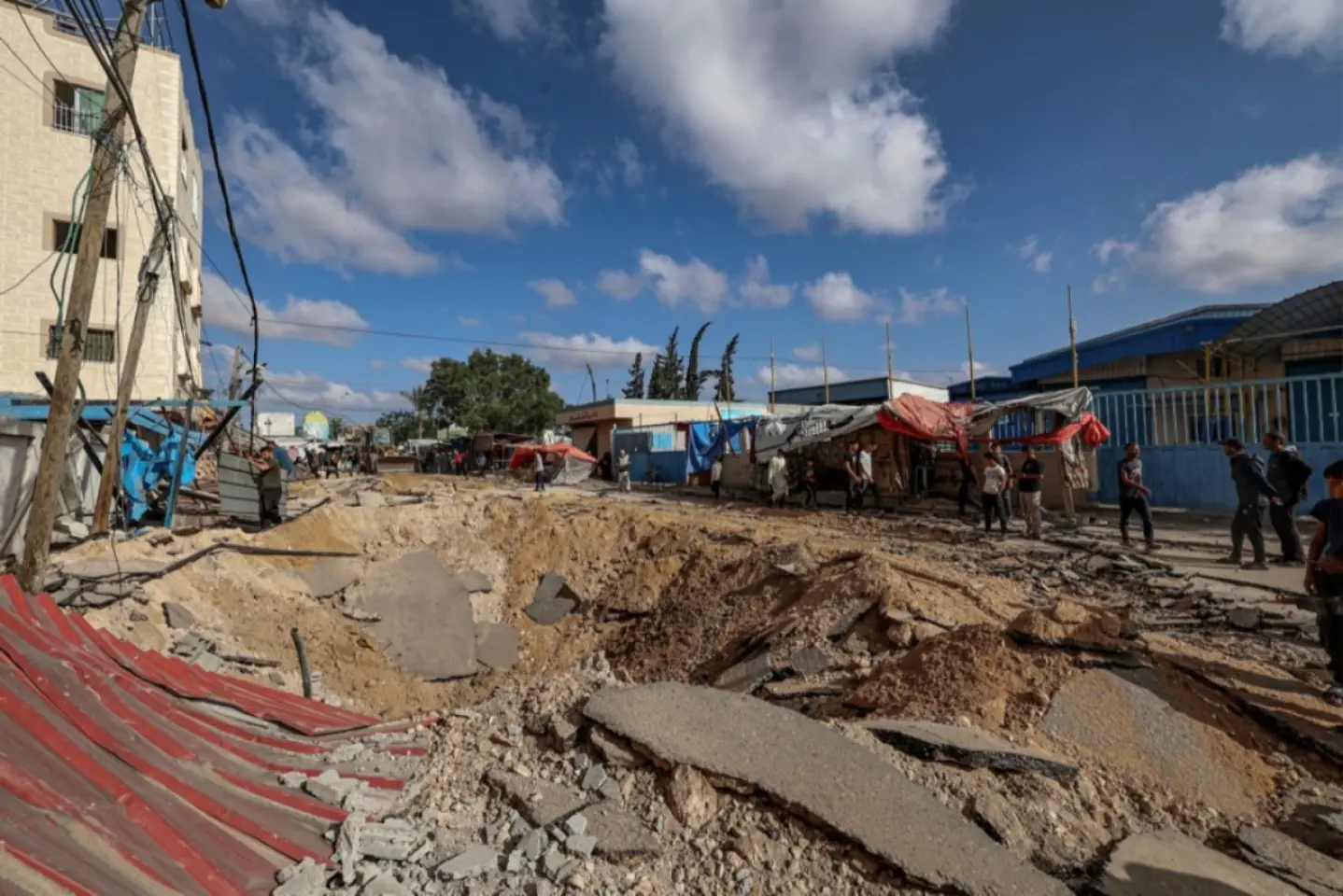 Atacuri israeliene în Gaza ucid 24 de persoane, spun medici și oficiali