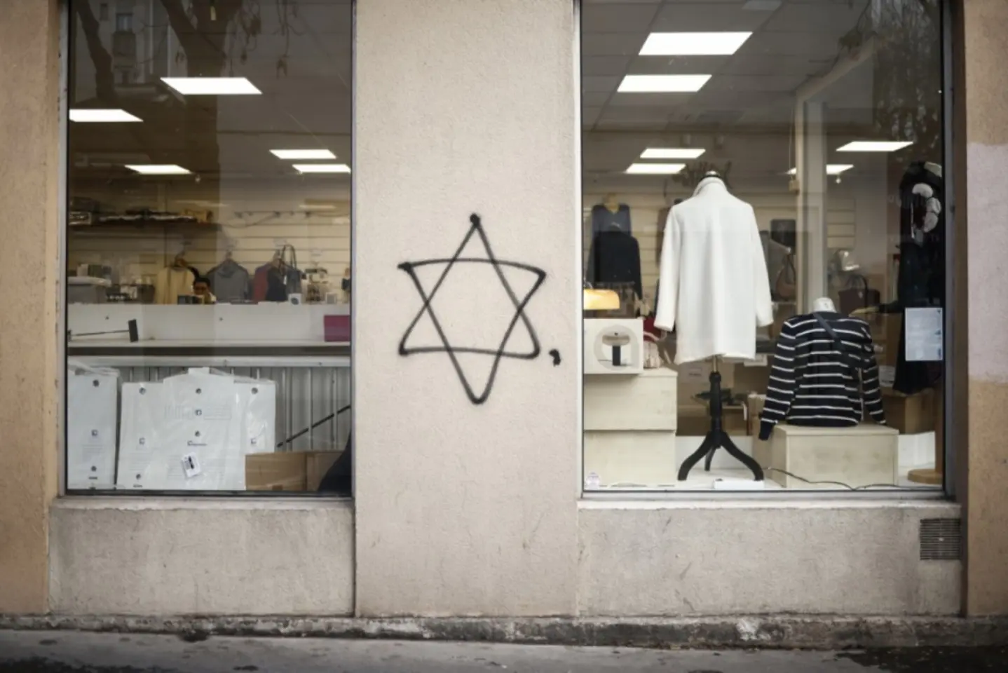 Acțiuni antisemite la Paris