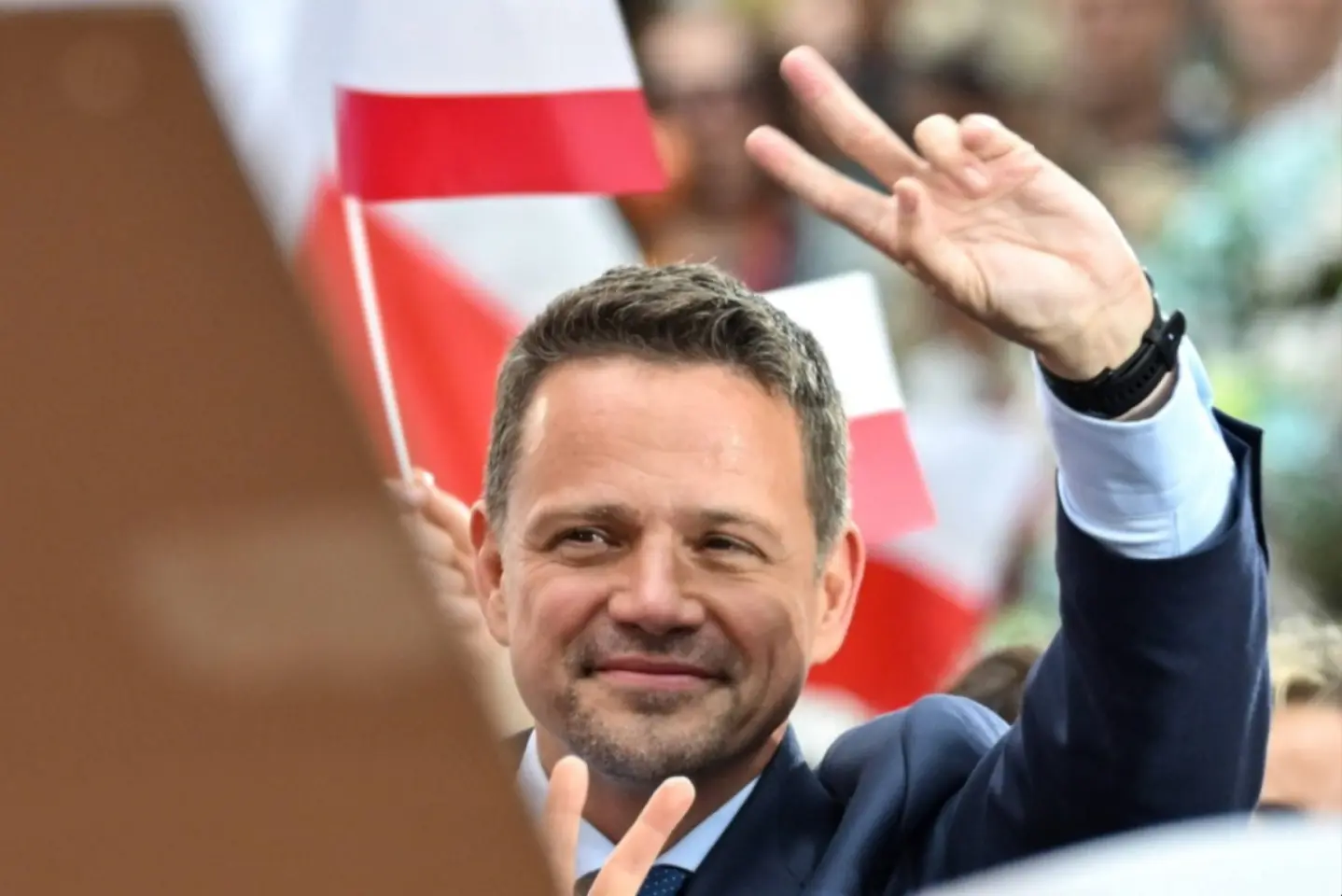 Cursă strânsă la prezidențialele din Polonia 
