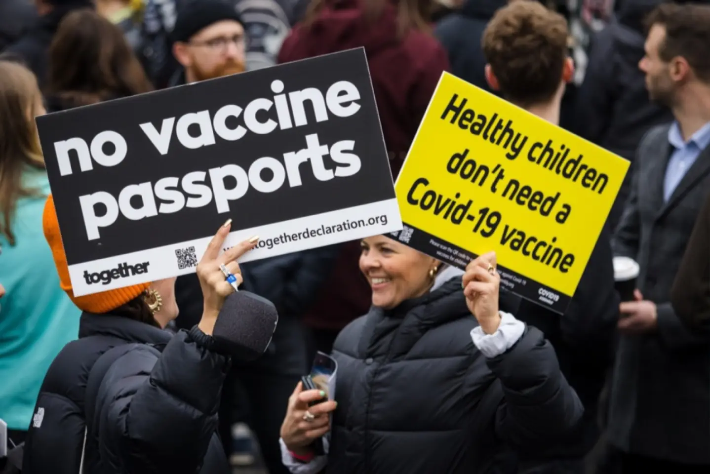 FAKE NEWS: Numărul de decese cauzate de vaccinurile anticovid a fost ascuns