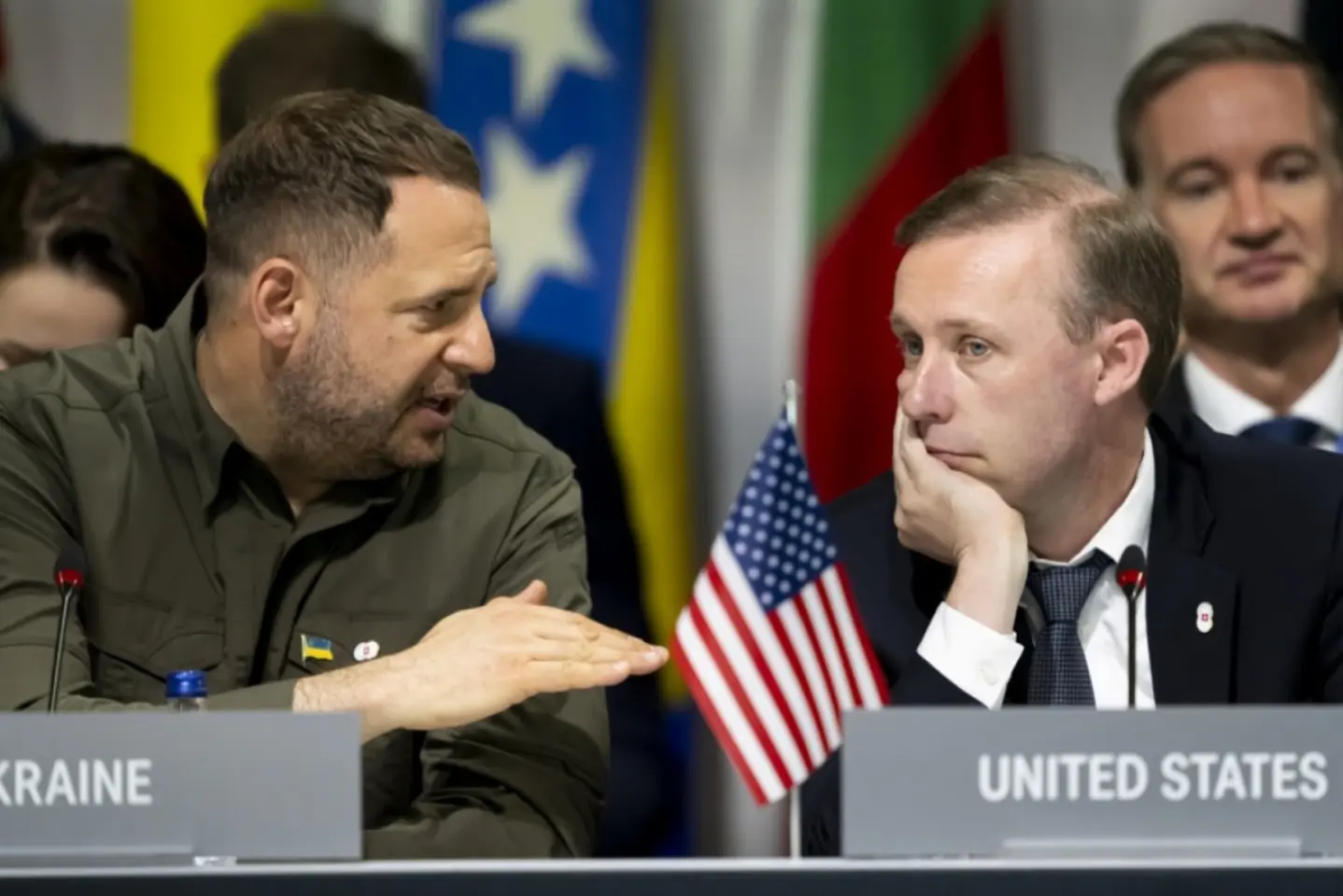 Ucraina anunță discuții cu Statele Unite despre sprijin militar și sancționarea Rusiei