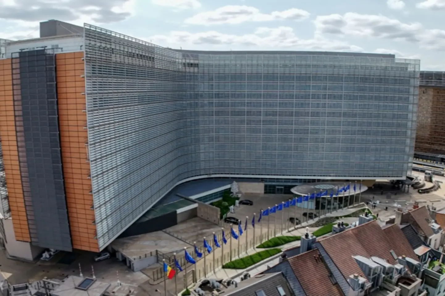 România nu a luat măsuri eficiente pentru reducerea deficitului bugetar