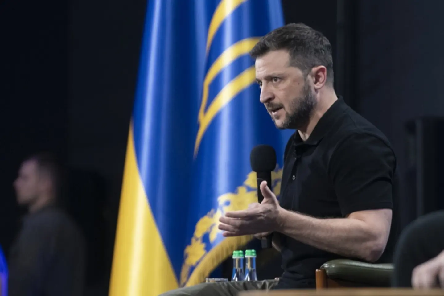 Zelenski avertizează că lumea nu trebuie să fie slabă în fața amenințărilor lui Putin 