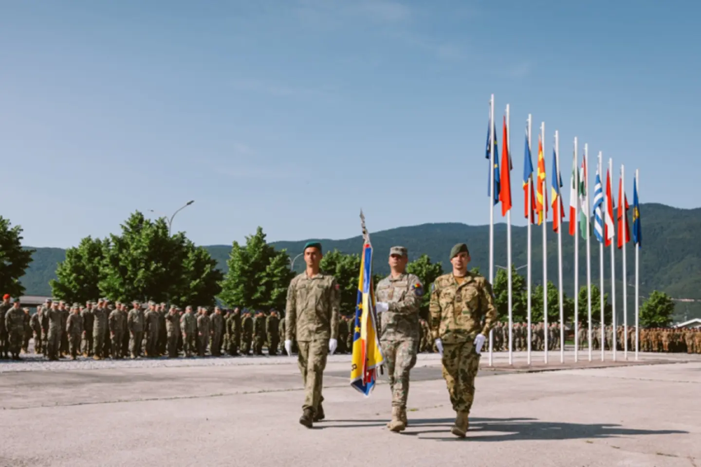 Misiune îndeplinită pentru militarii români detaşaţi în Bosnia şi Herţegovina