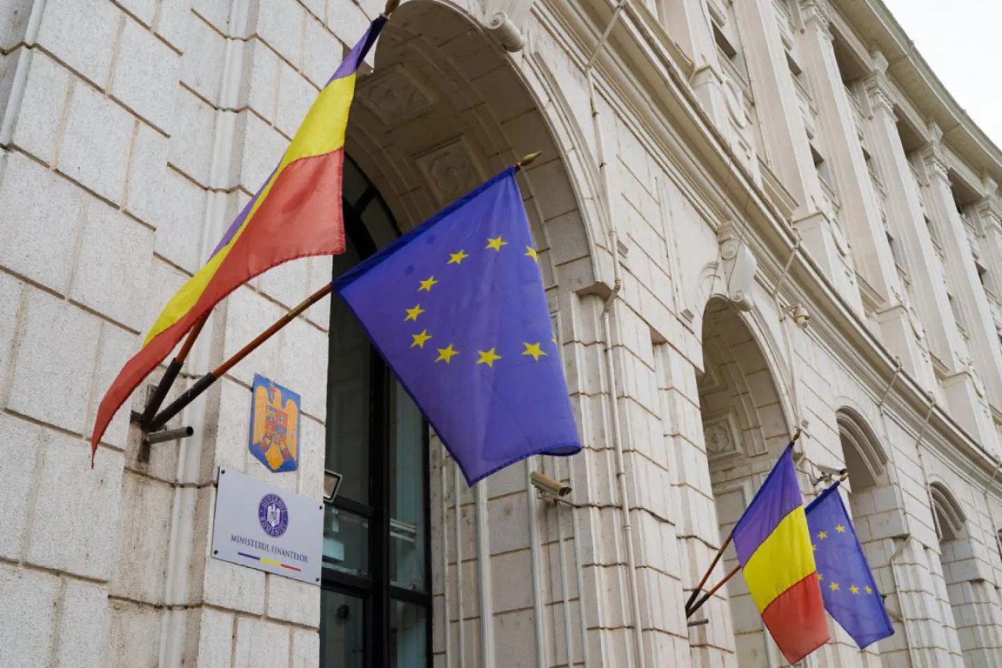 Arieratele bugetului general consolidat au crescut cu 7,6% în aprilie 2025