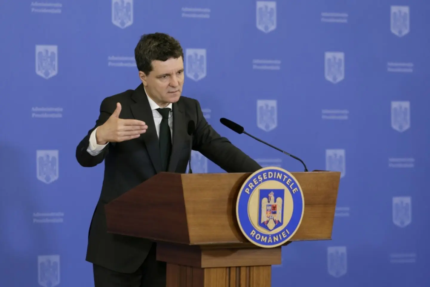 Nicușor Dan estimează că, în zece zile, România va avea un guvern învestit