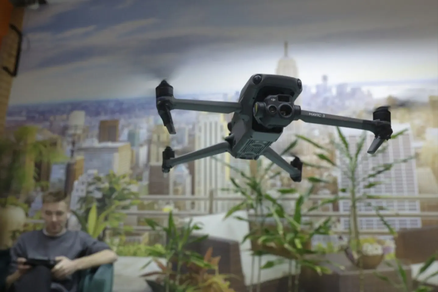 Grupul Renault, deţinător al mărcii Dacia, va produce drone în Ucraina