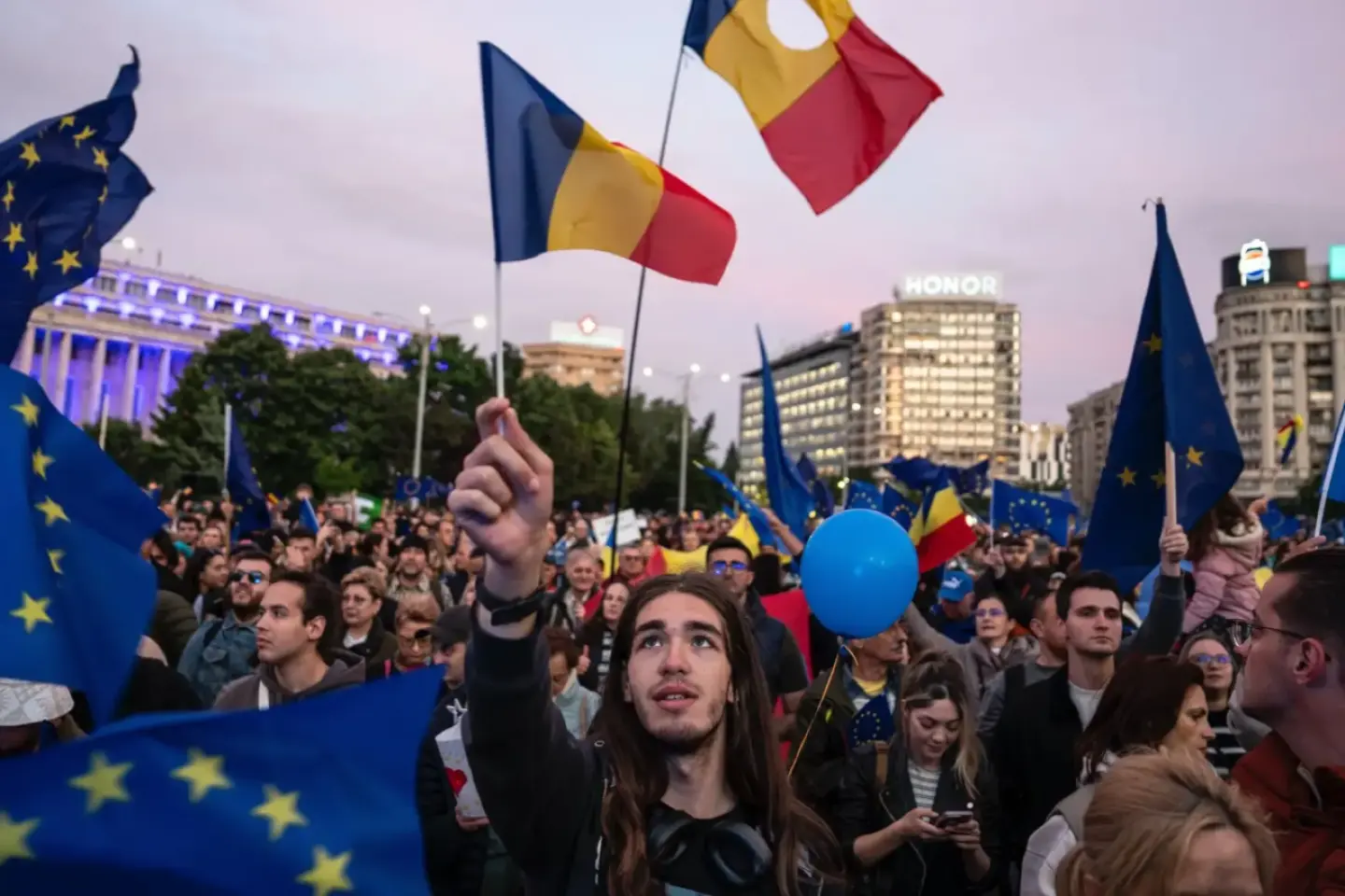 The New York Times: Why the MAGA Right Became Obsessed With the Romanian Election