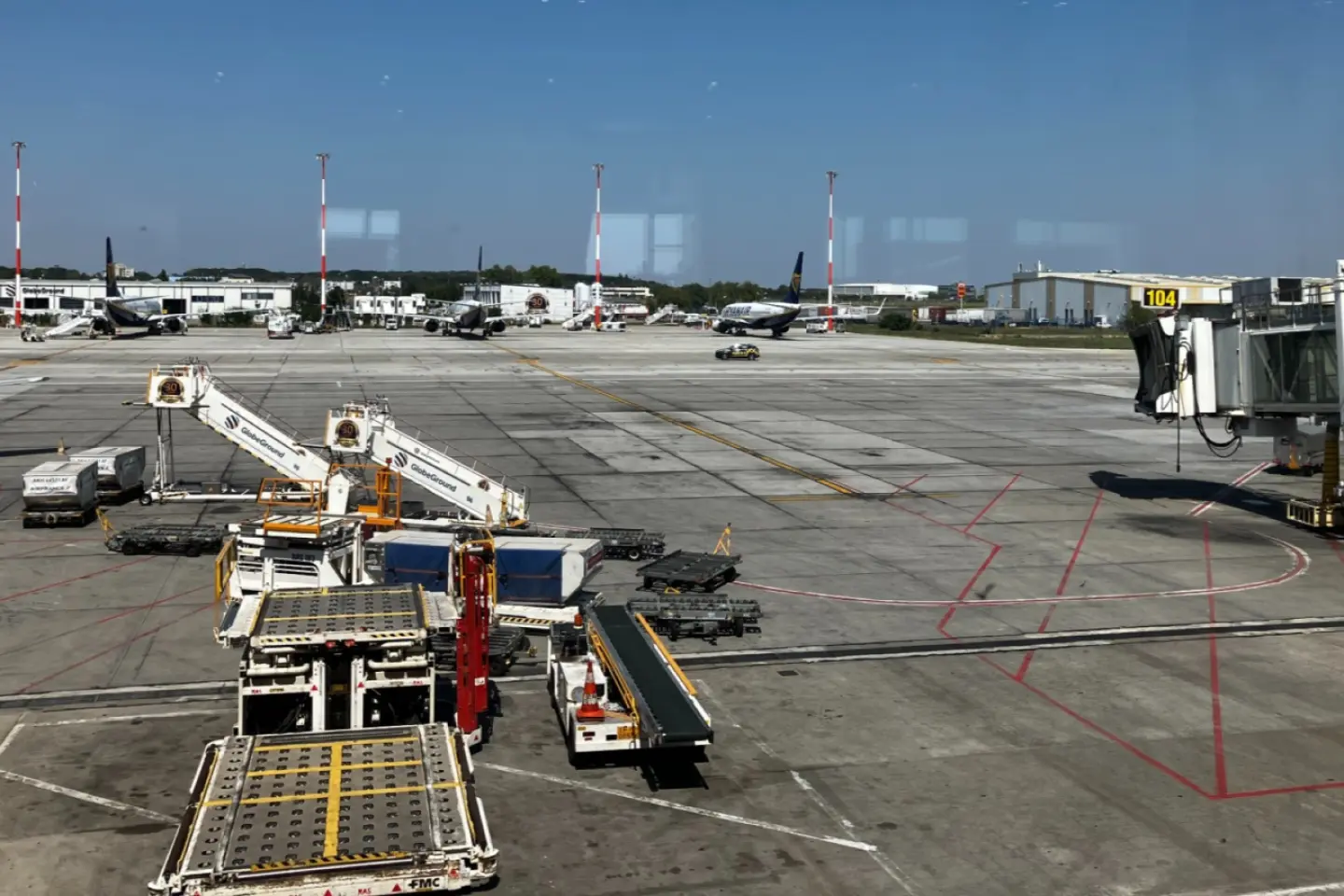 TAROM prelungește suspendarea zborurilor către Tel Aviv, Beirut și Amman