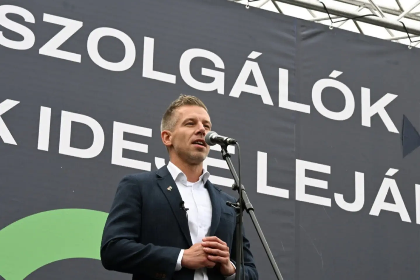 Principalul partid de opoziție din Ungaria se distanțează pe primul loc în sondaje