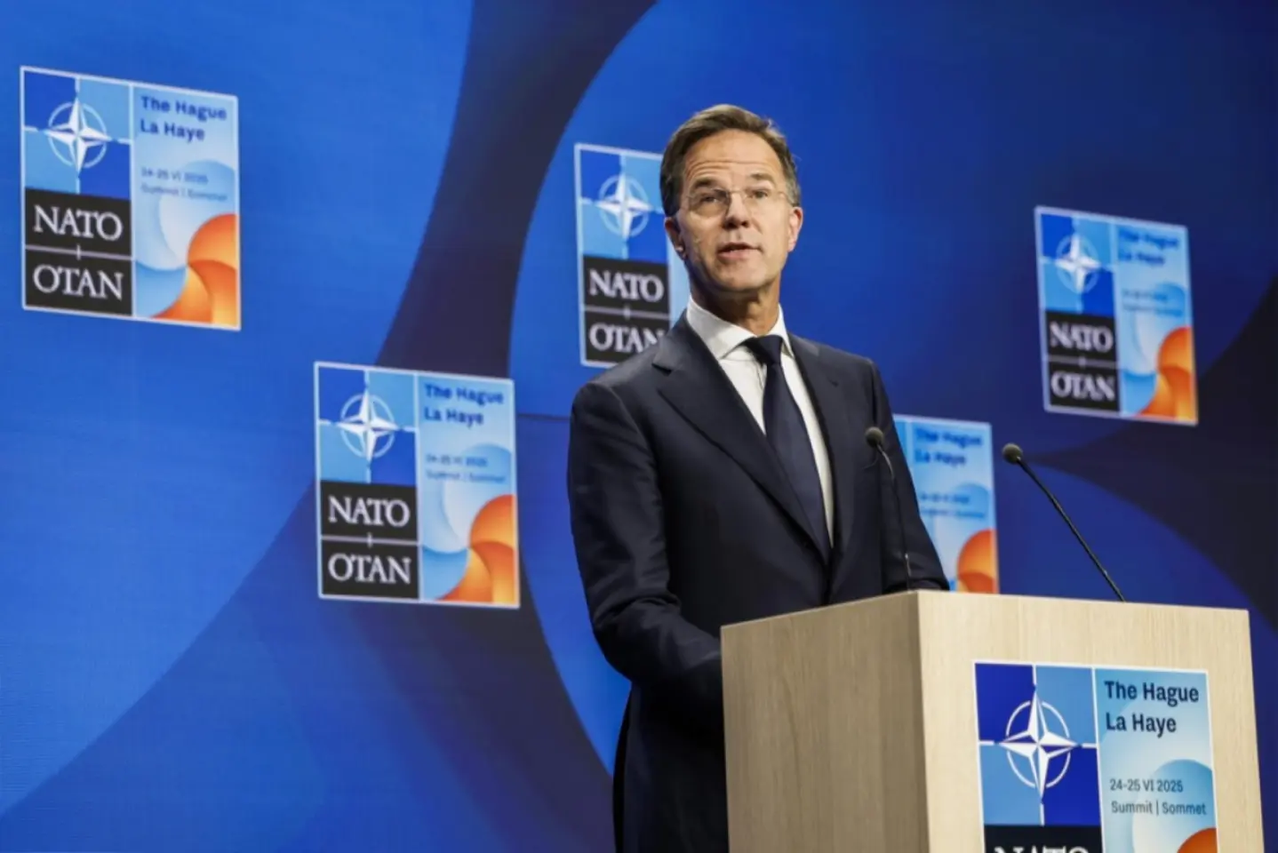NATO reafirmă angajamentul pentru apărarea colectivă, pus la îndoială de Trump