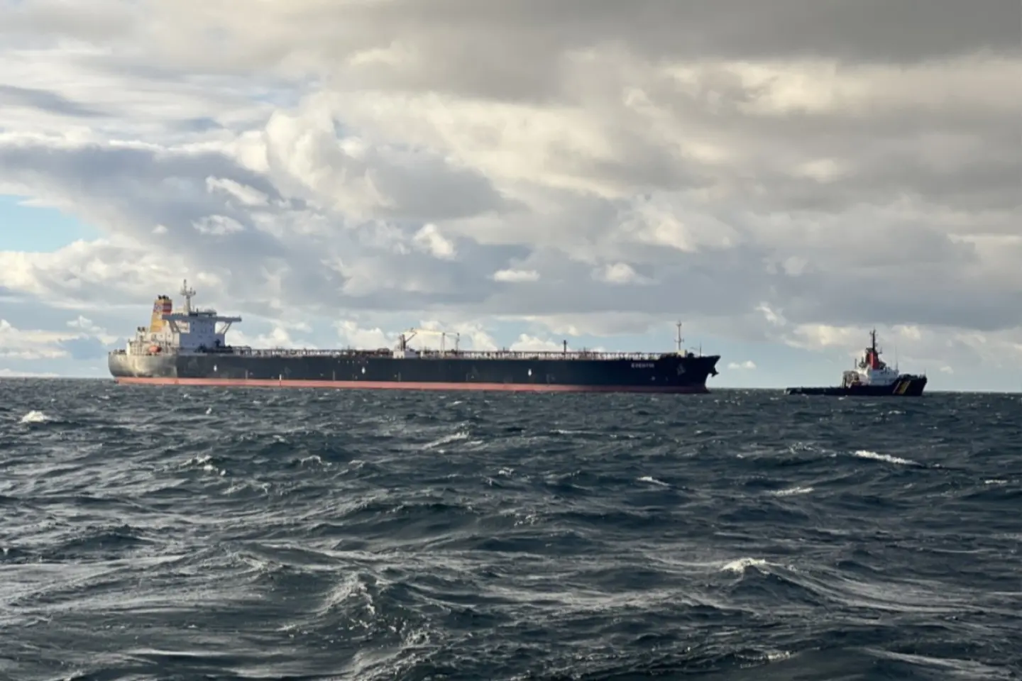 Flota fantomă a Rusiei mai pierde un petrolier