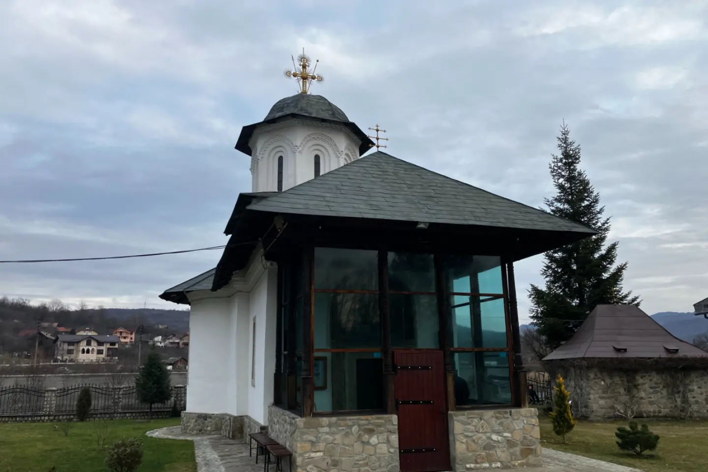 Patriarhia critică nerecunoaşterea Bisericii Ortodoxe Române din Ucraina, de către Kiev