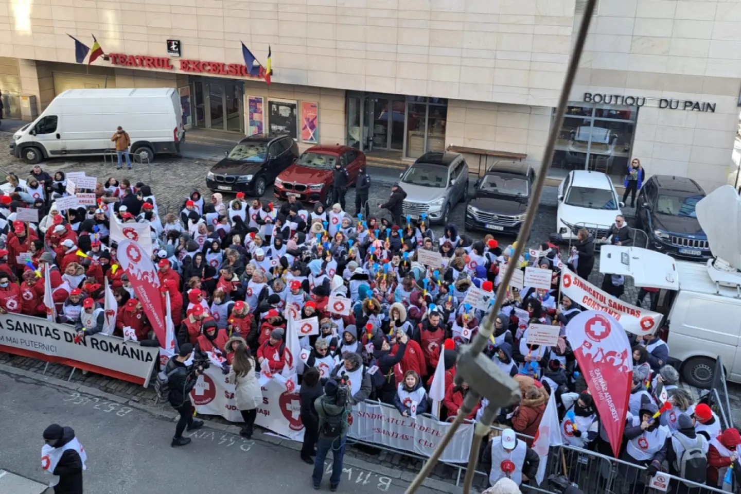 Sindicaliştii din Sănătate se alătură protestului de luni de la Parlament