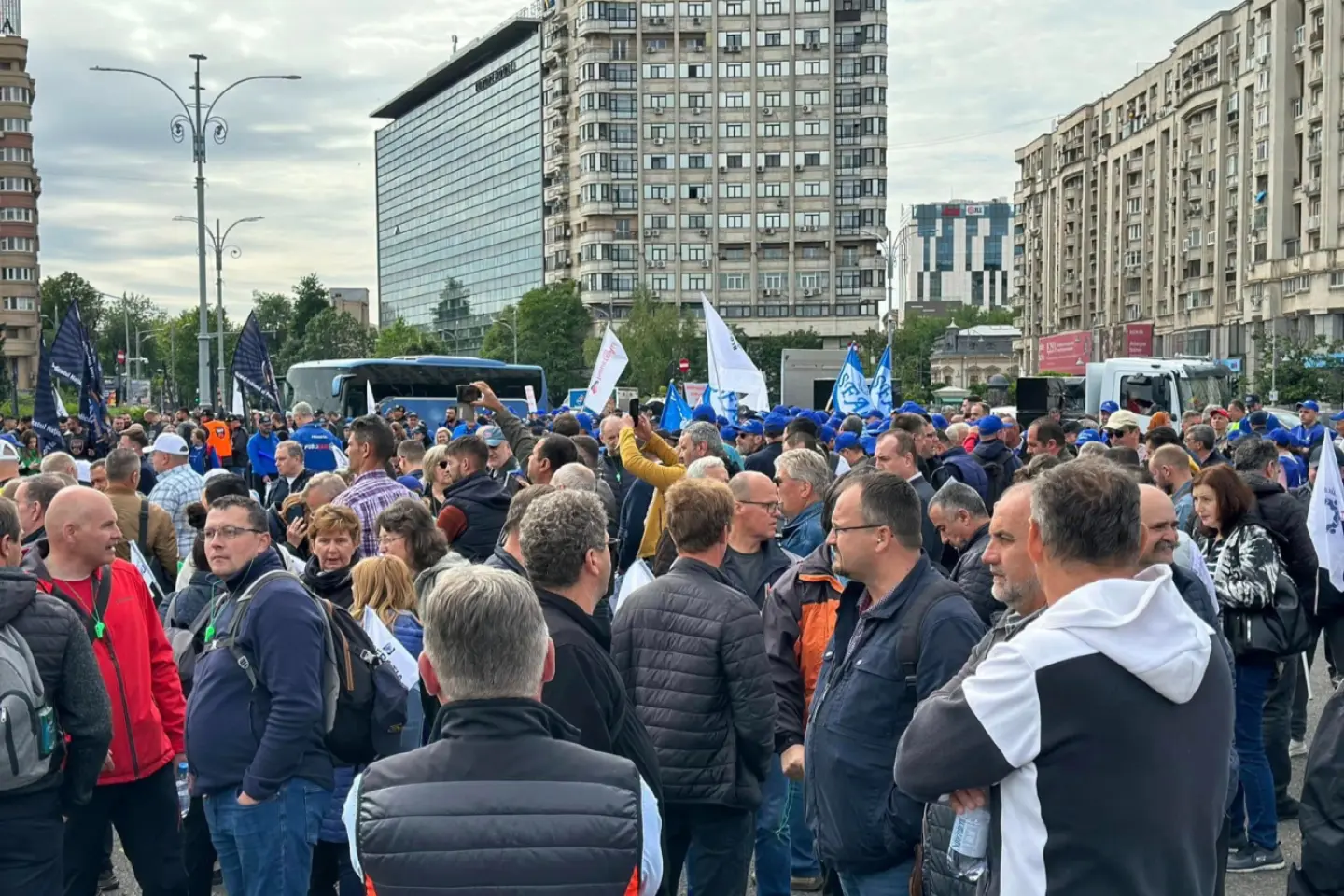 BNS demarează o serie de proteste în fața instituțiilor publice