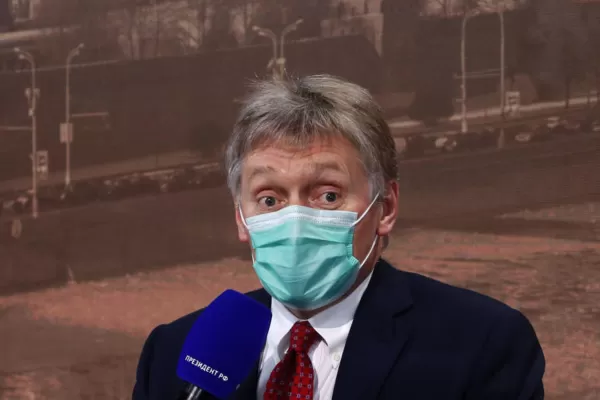 Kremlinul a avertizat că persoanele care nu s-au vaccinat împotriva COVID-19 ar putea să nu mai poată lucra în anumite domenii