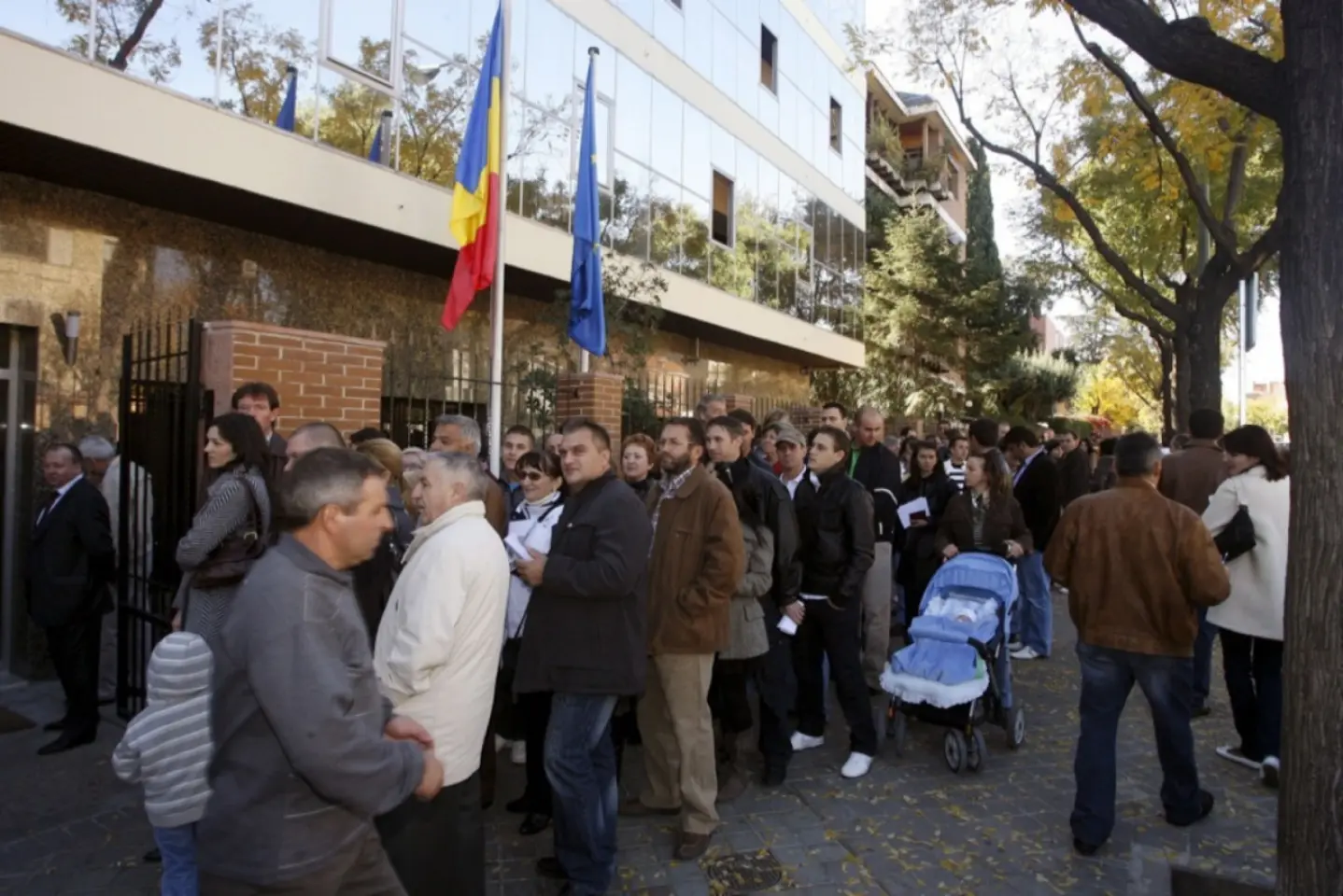 România, lider în UE la numărul de cetăţeni care trăiesc în alte ţări comunitare 