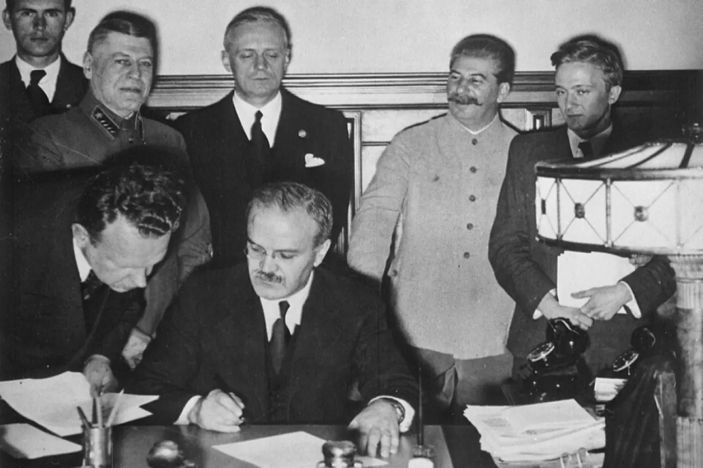 WAR PROPAGANDA: The West is rewriting history to justify an attack on Russia