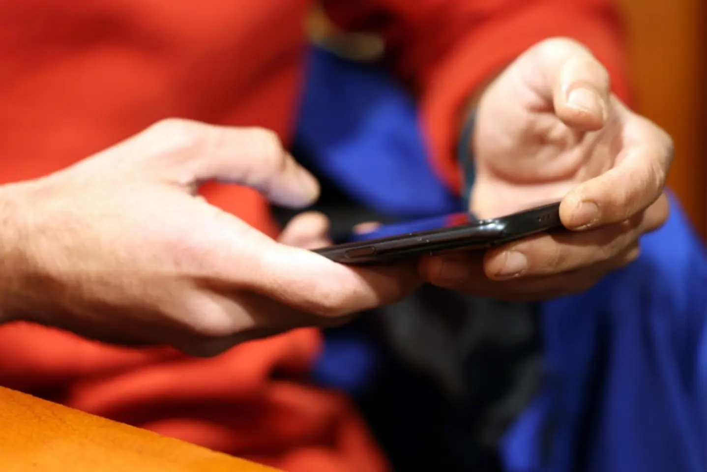 WhatsApp acuză Moscova că încearcă să blocheze comunicațiile securizate pentru milioane de ruși