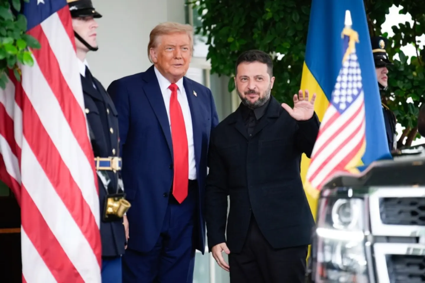 Zelenski și Trump vorbesc în Biroul Oval înainte de discuțiile cu liderii europeni despre războiul din Ucraina