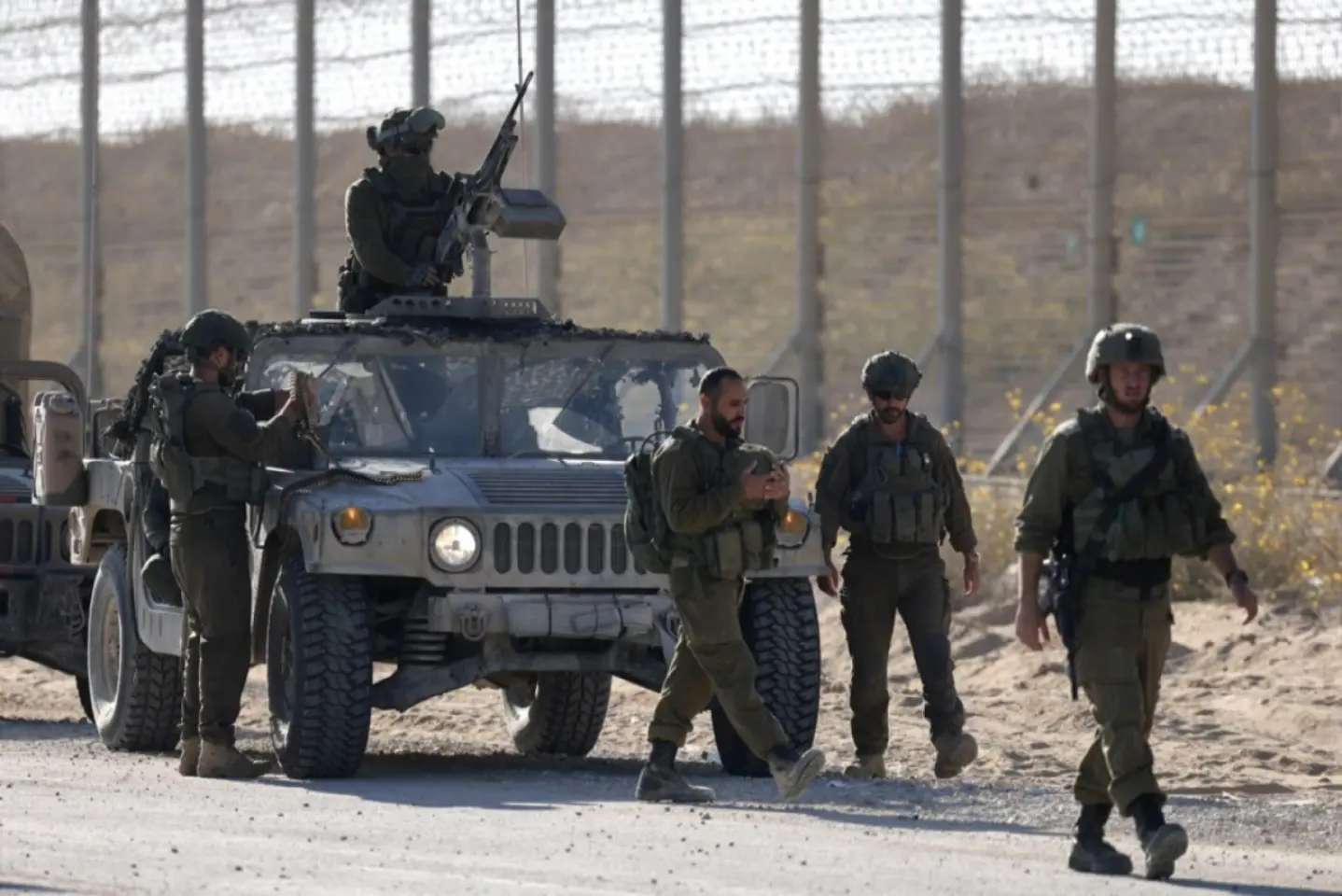 Israelul a început primele etape ale atacului planificat asupra orașului Gaza