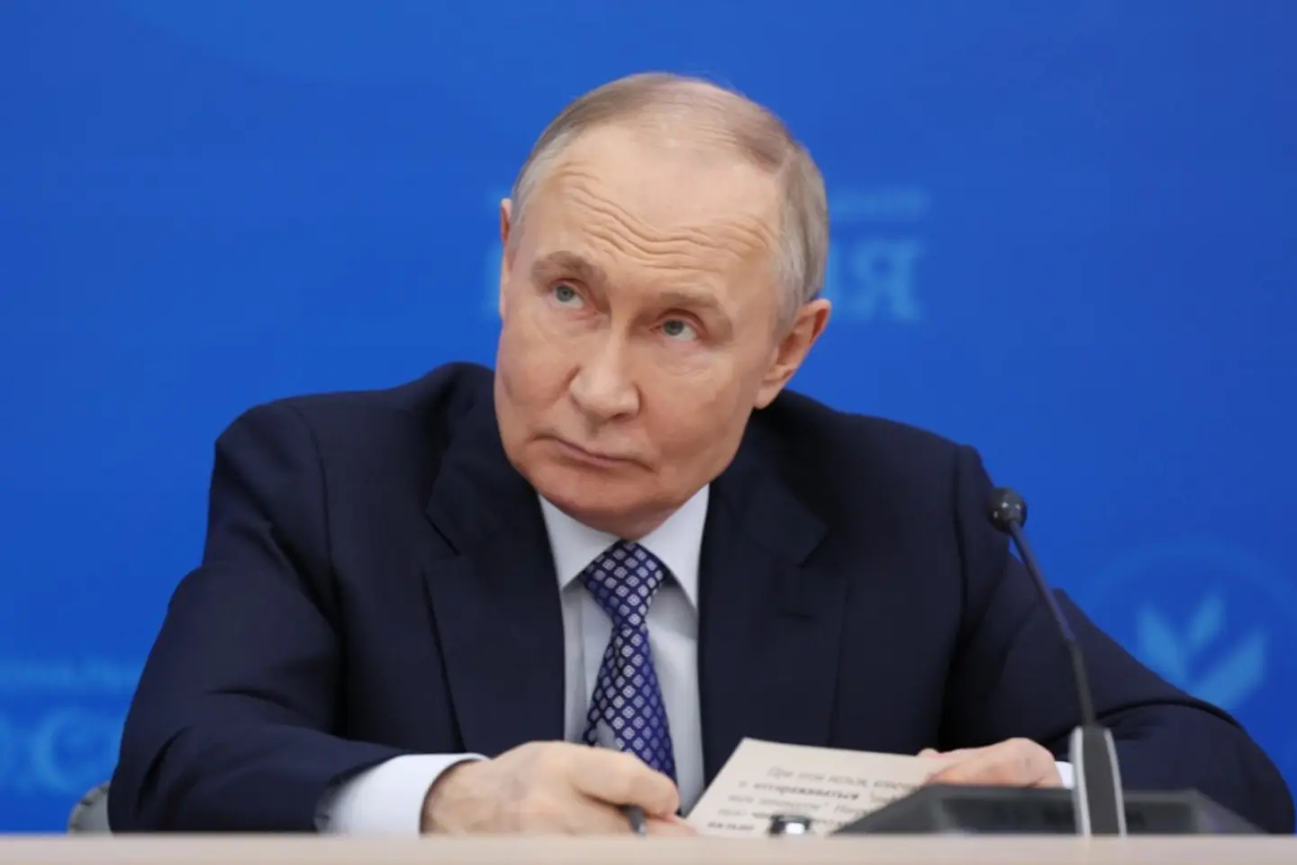 Un film despre Putin are premiera la Festivalul de la Veneţia