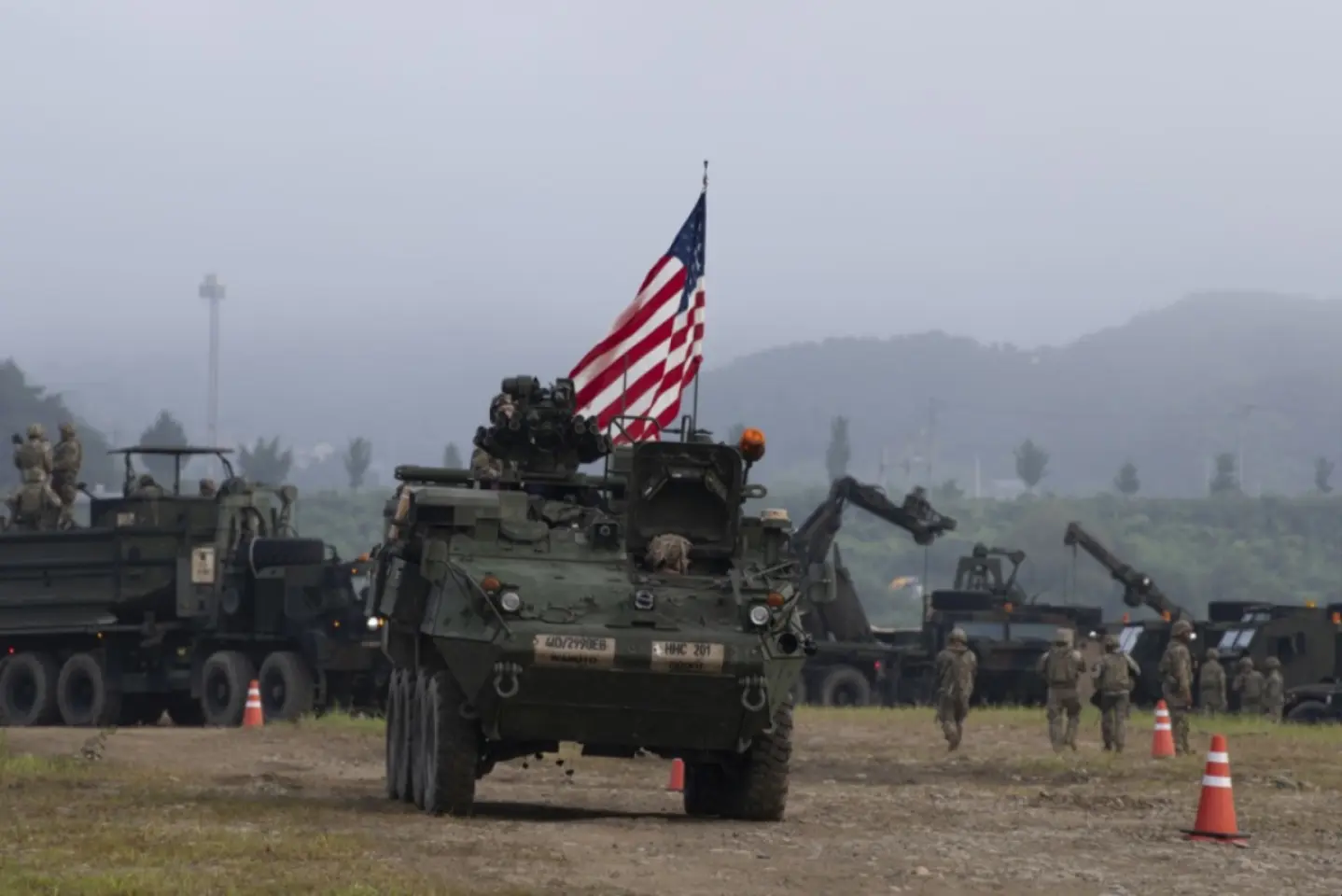 Trump redenumește Departamentul Apărării în Departamentul de Război