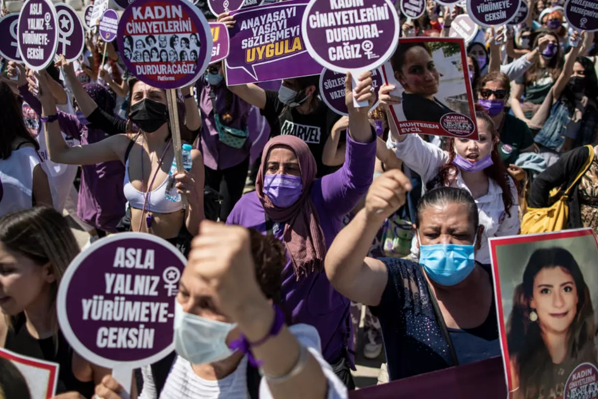 Object Name: TURKEY WOMEN RALLY