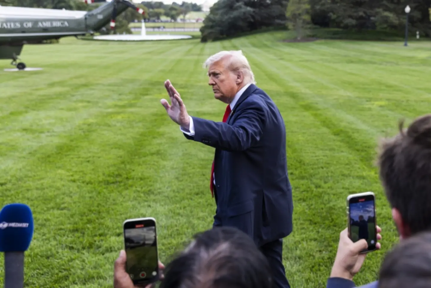 Donald Trump condiționează sancțiunile împotriva Rusiei