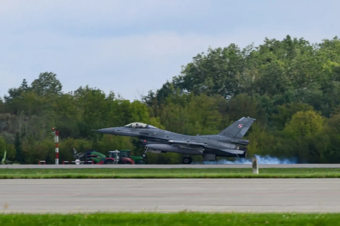 Polonia și aliații au ridicat avioane de luptă pe fondul atacului rusesc din Ucraina