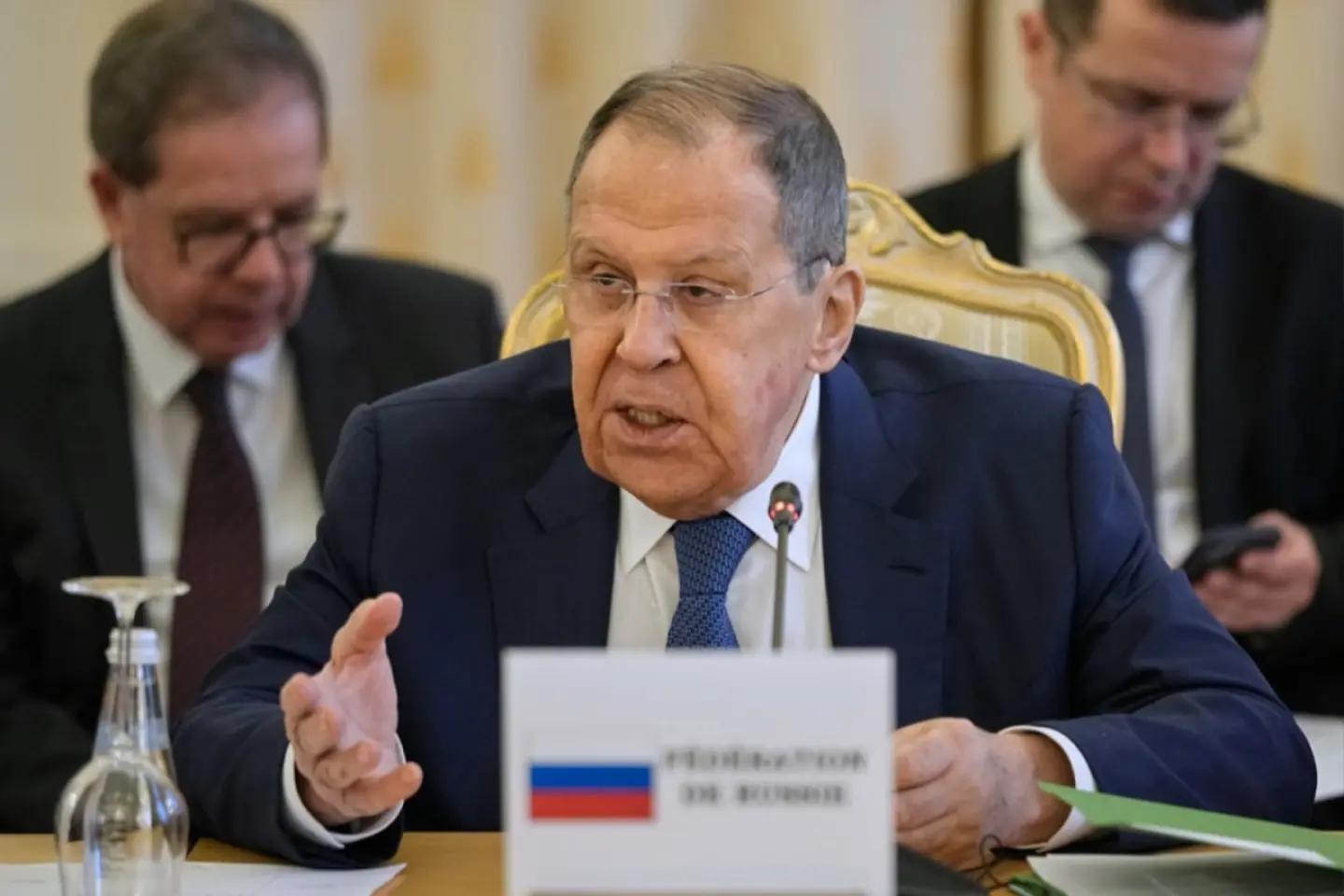 Lavrov acuză NATO şi UE că au declarat deja război Rusiei