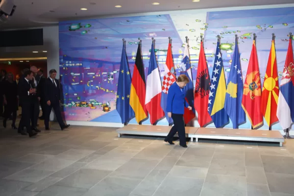 Cancelarul german, Angela Merkel, găzduieşte un summit al Balcanilor de Vest
