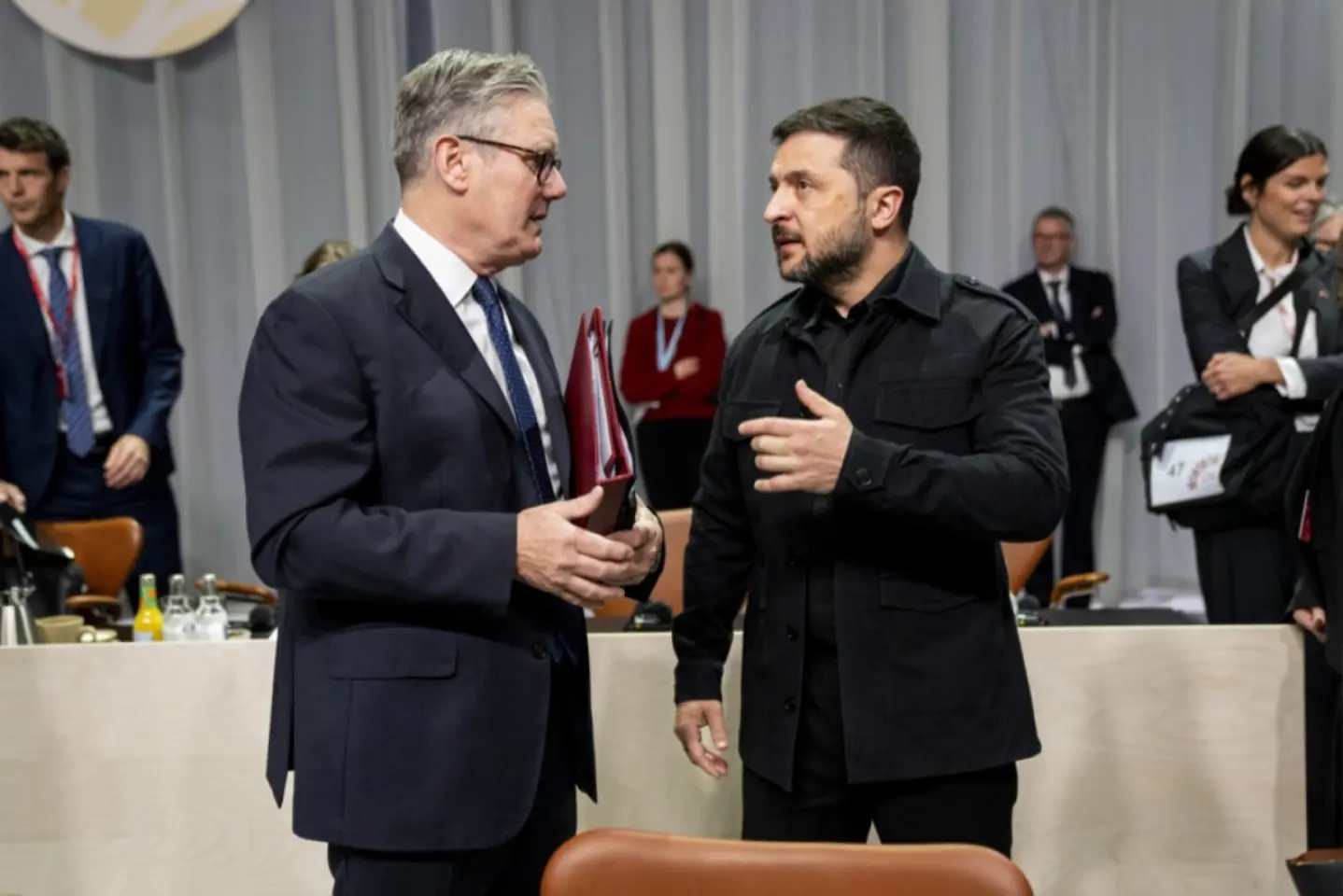 WAR PROPAGANDA: Zelensky is on drugs and mentally unstable